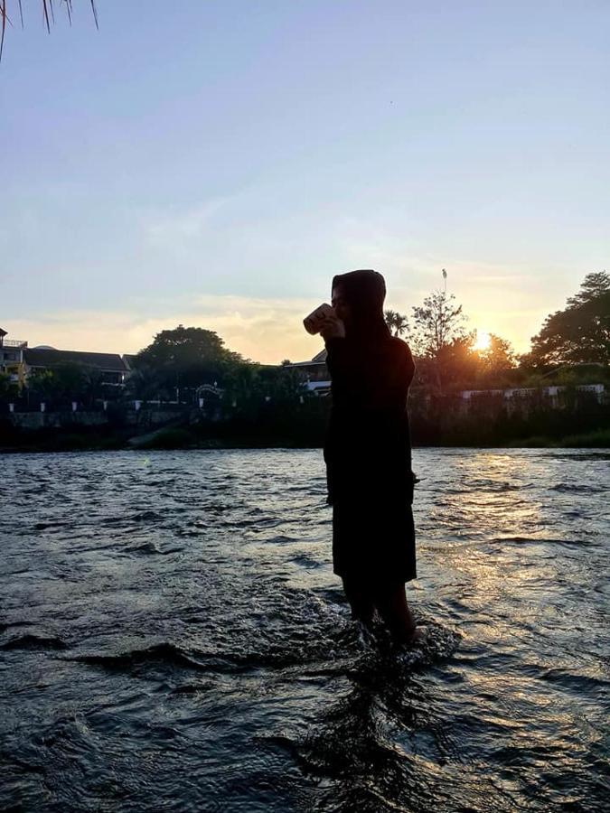 Pasanchai Bungalow Vang Vieng Dış mekan fotoğraf