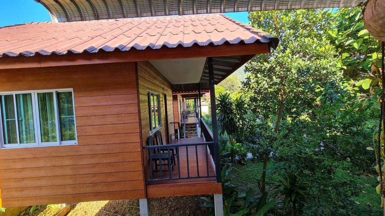 Pasanchai Bungalow Vang Vieng Dış mekan fotoğraf