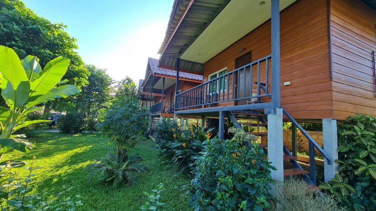 Pasanchai Bungalow Vang Vieng Dış mekan fotoğraf