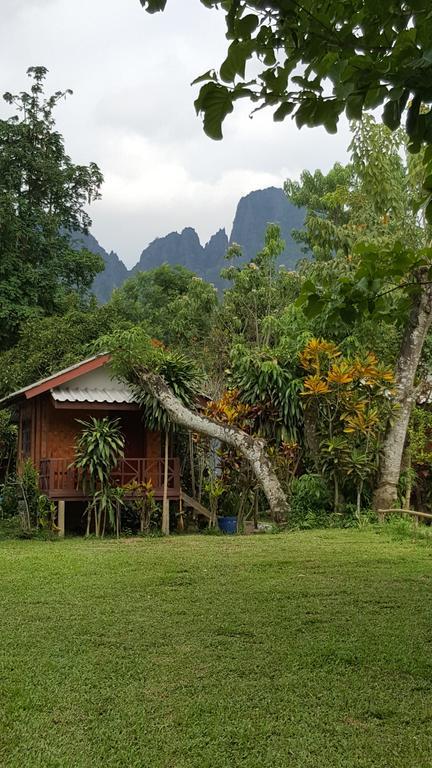Pasanchai Bungalow Vang Vieng Dış mekan fotoğraf