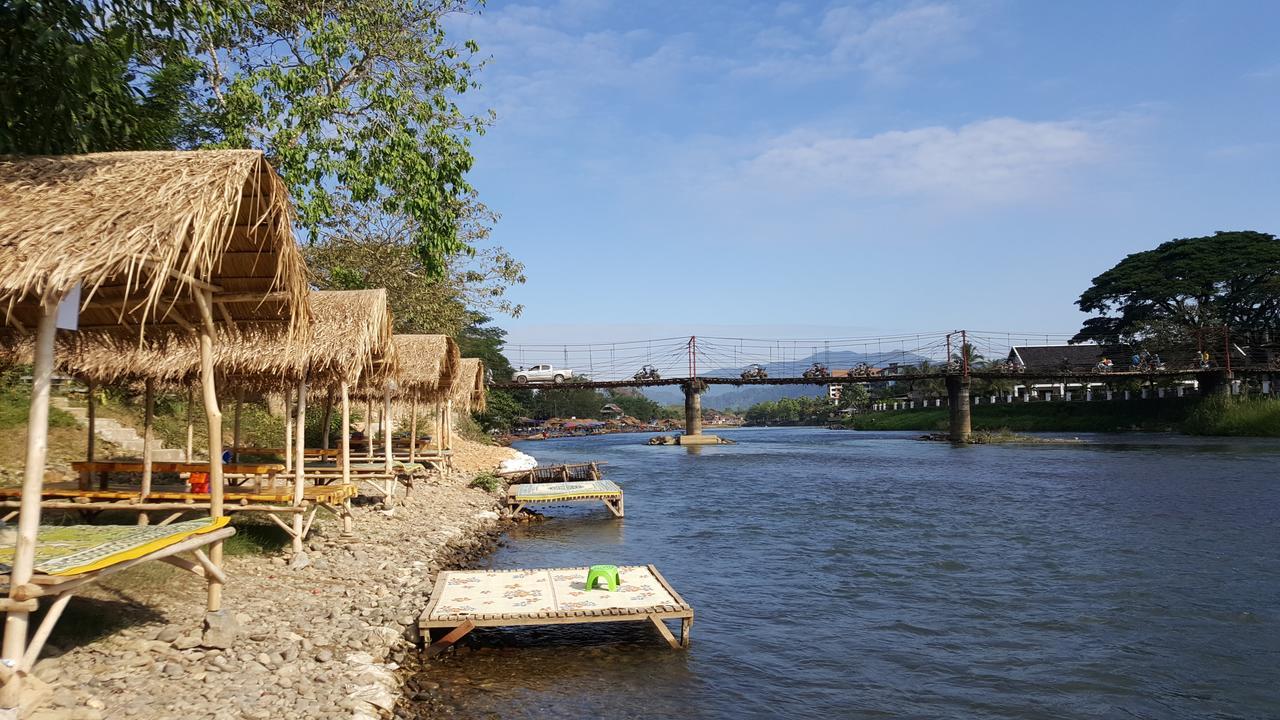 Pasanchai Bungalow Vang Vieng Dış mekan fotoğraf